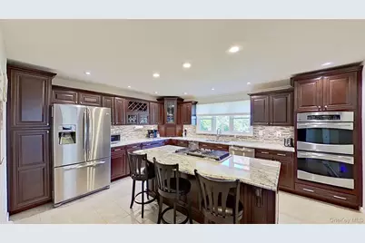 116 Edgehill Drive, Wappingers Falls, NY 12590 - Photo 9