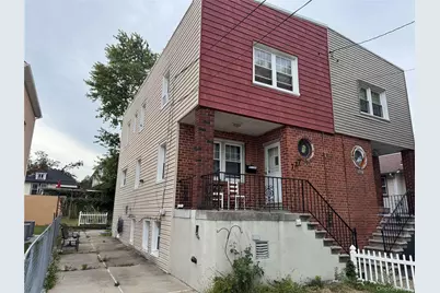 727 Clarence Avenue, Bronx, NY 10465 - Photo 1