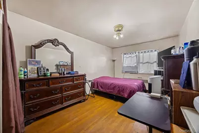 1815 Mahan Avenue, Bronx, NY 10461 - Photo 11