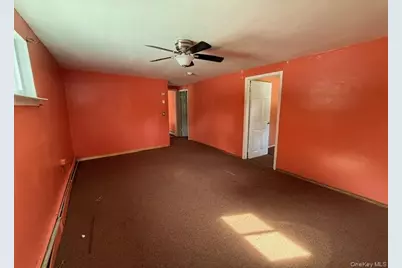 120 Lockwood Avenue, Huntington, NY 11746 - Photo 11