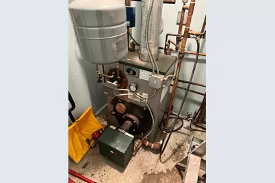 120 Lockwood Avenue, Huntington, NY 11746 - Photo 13