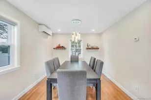 131 Lee Ave, Hicksville, NY 11801 - Photo 9