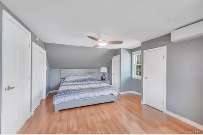 131 Lee Avenue, Hicksville, NY 11801 - Photo 23