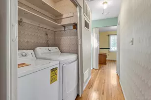 20 Primrose Ln, North Babylon, NY 11703 - Photo 15