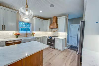 176 Southern Boulevard, Nesconset, NY 11767 - Photo 19