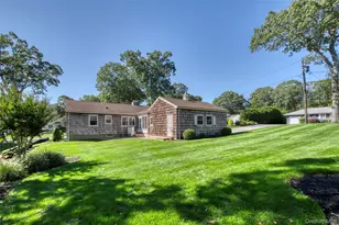 750 Mayflower Rd, Mattituck, NY 11952 - Photo 17