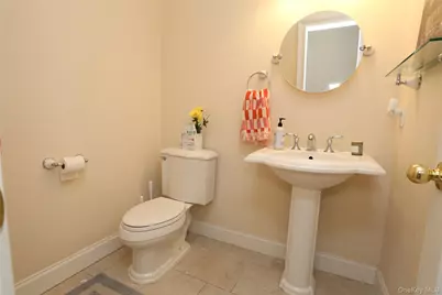 79 E Hall Avenue, New City, NY 10956 - Photo 23