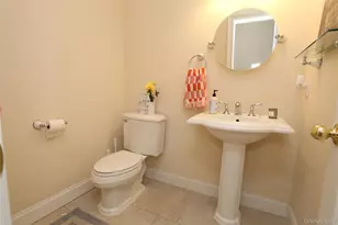 79 E Hall Ave, New City, NY 10956 - Photo 23