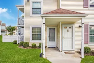 5 Fairview Cir, Middle Island, NY 11953 - Photo 3