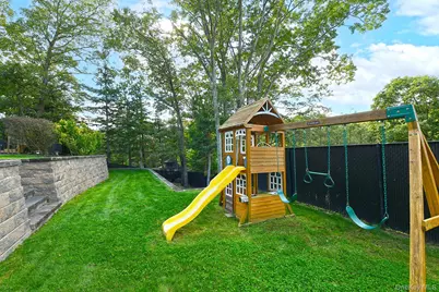 35 Columbus Avenue, Kings Park, NY 11754 - Photo 33