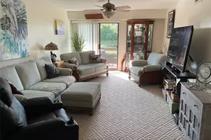 107 Mariners Way, Copiague, NY 11726 - Photo 5