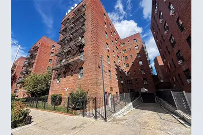 44-25 Macnish Street #4A, Elmhurst, NY 11373 - Photo 3