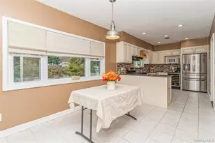 262 Channon Rd, Hewlett, NY 11557 - Photo 19