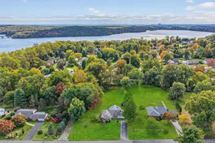 14 Halsey Pl, Valhalla, NY 10595 - Photo 47