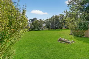 14 Halsey Pl, Valhalla, NY 10595 - Photo 37