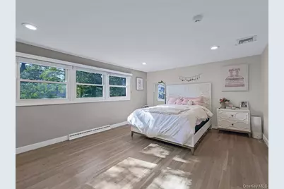 28 S Pinelake Drive, Patchogue, NY 11772 - Photo 23