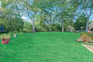 28 S Pine Lake Dr, Patchogue, NY 11772 - Photo 27