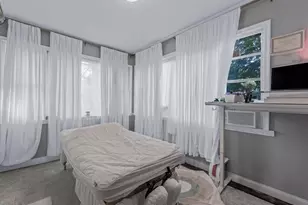 28 S Pine Lake Dr, Patchogue, NY 11772 - Photo 21