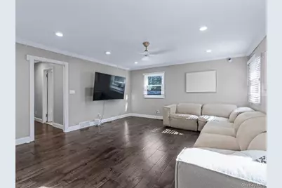 28 S Pinelake Drive, Patchogue, NY 11772 - Photo 15