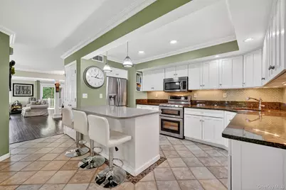 48 Lake Marie Lane, Bedford Hills, NY 10507 - Photo 13