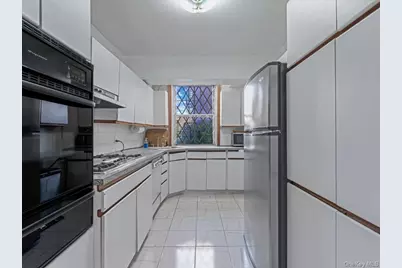 76-36 113th Street #M, Forest Hills, NY 11375 - Photo 5