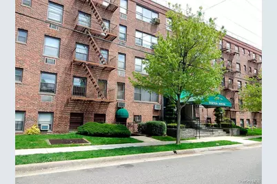 120 Horton Highway #Apt. A13, Mineola, NY 11501 - Photo 1