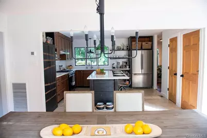 1045 Wagon Wheel Lane, Cutchogue, NY 11935 - Photo 11