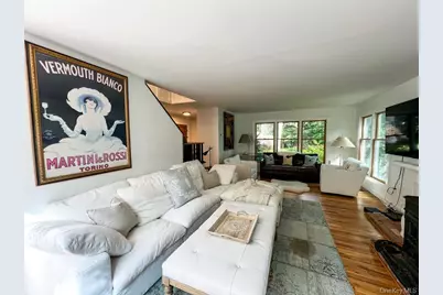 1045 Wagon Wheel Lane, Cutchogue, NY 11935 - Photo 7