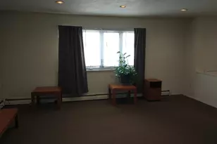 540 Oak St, Copiague, NY 11726 - Photo 5