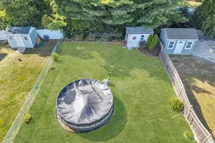 316 Vanderbilt Blvd, Oakdale, NY 11769 - Photo 23