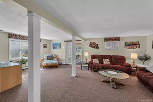 316 Vanderbilt Blvd, Oakdale, NY 11769 - Photo 17