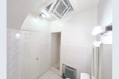 8818 Avenue A, Brooklyn, NY 11236 - Photo 5