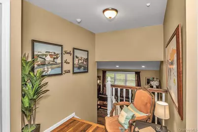 159 Soundview Drive, Port Washington, NY 11050 - Photo 17