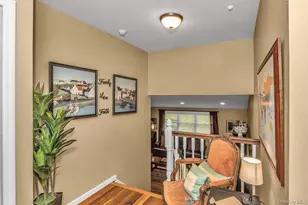 159 Soundview Dr, Port Washington, NY 11050 - Photo 17