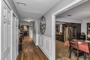 159 Soundview Dr, Port Washington, NY 11050 - Photo 3