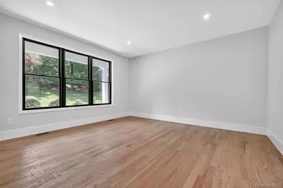 9 Flanders Lane, Cortlandt Manor, NY 10567 - Photo 7