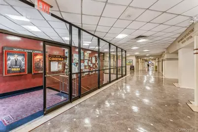 27110 Grand Central Parkway #2E, Floral Park, NY 11005 - Photo 15