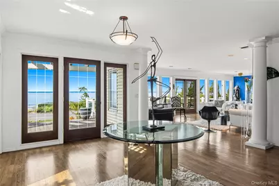 27 Mohring Bay Court, Bayville, NY 11709 - Photo 5