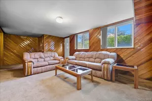 1982 Stratford Dr, Westbury, NY 11590 - Photo 21