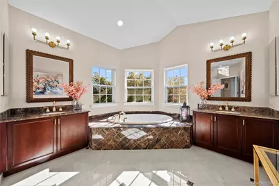 77 Hamlet Drive, Mount Sinai, NY 11766 - Photo 23