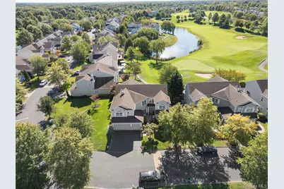 77 Hamlet Drive, Mount Sinai, NY 11766 - Photo 5