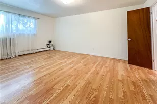 18 Granada Crescent, White Plains, NY 10603 - Photo 17