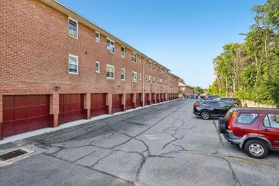 121 N Broadway #12A, White Plains, NY 10603 - Photo 15