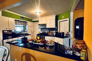 17 Flint Ave, Hempstead, NY 11550 - Photo 5