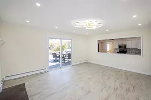 1 Deer Lake Dr, North Babylon, NY 11703 - Photo 17