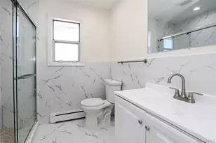 1 Deer Lake Dr, North Babylon, NY 11703 - Photo 31