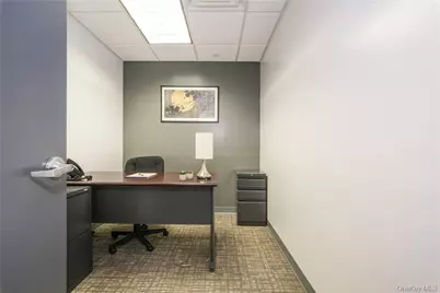 733 E 3 Avenue, Brooklyn, NY 10017 - Photo 7