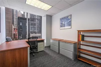 1350 Avenue Of Americas, New York, NY 10019 - Photo 7