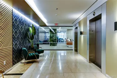 122 E 42 Street, New York, NY 10168 - Photo 1