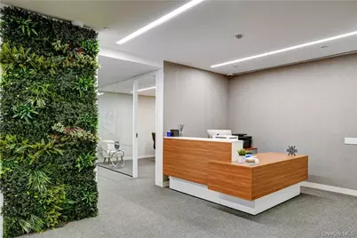 122 E 42 Street, New York, NY 10168 - Photo 17